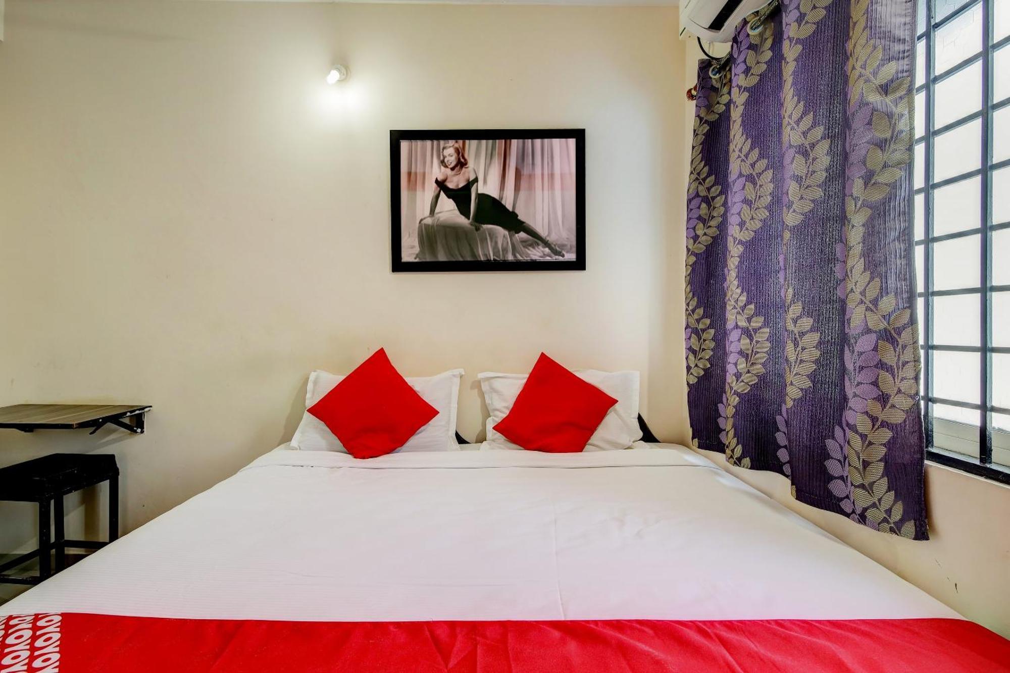 Hotel O Hotel Utsav Palace Бангалор Екстериор снимка