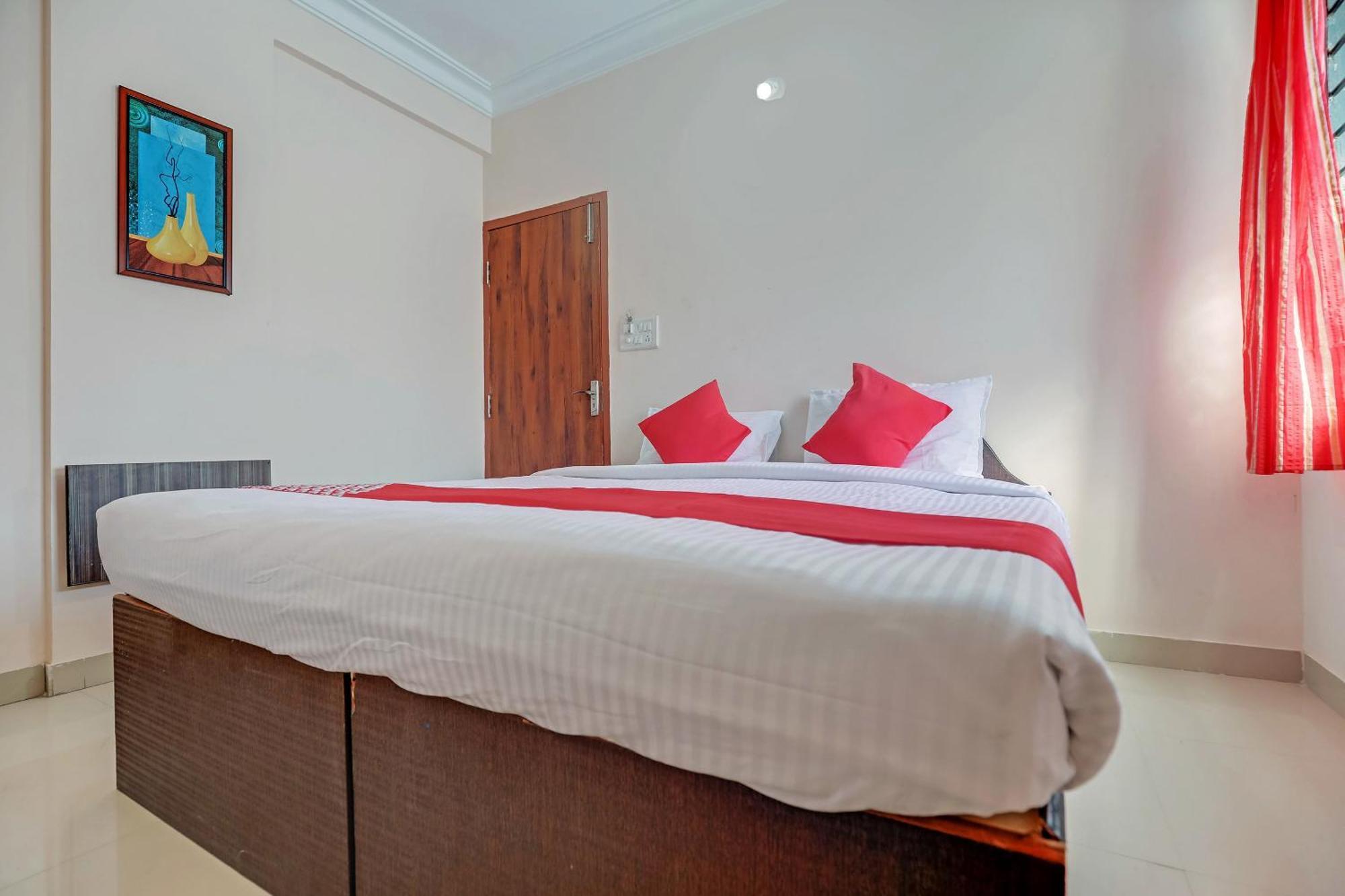 Hotel O Hotel Utsav Palace Бангалор Екстериор снимка