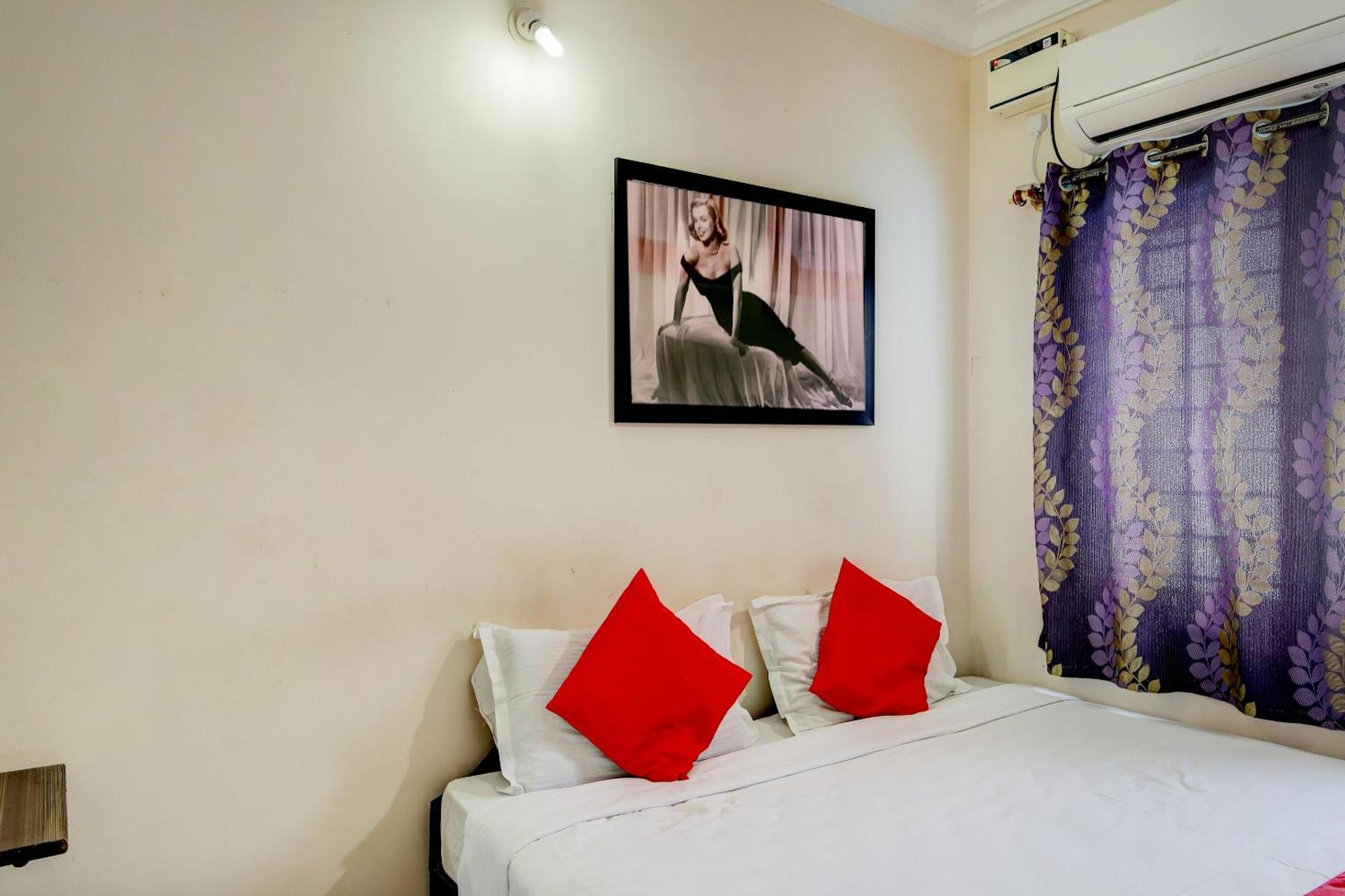 Hotel O Hotel Utsav Palace Бангалор Екстериор снимка